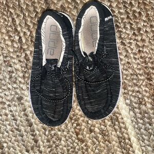 Hey Dude Toddler Wally Stretch Black Slip On Style Shoe Size K10 kid Unisex